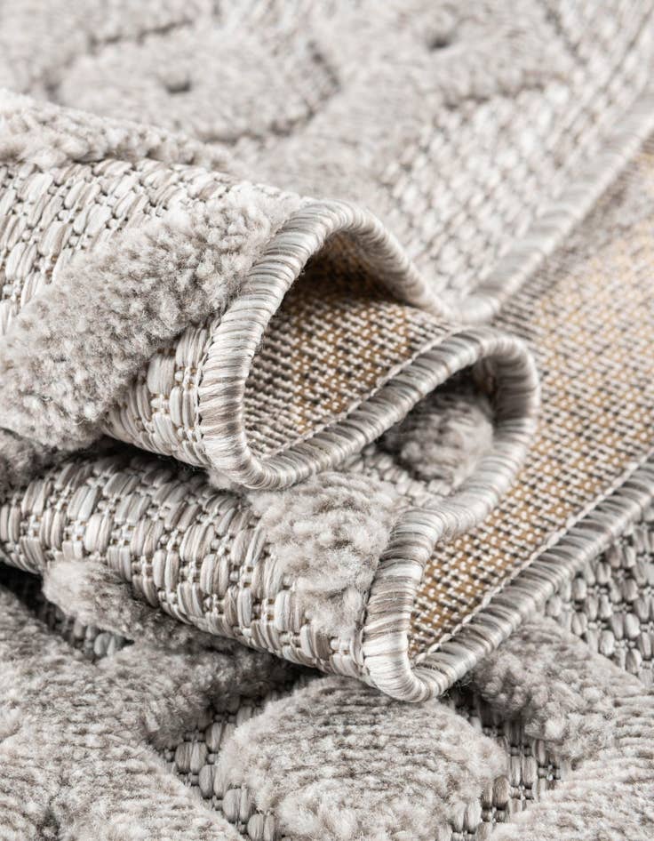 Detail image of  6' x 9'  Washable Trellis Textured Indoor / Outdoor Rug