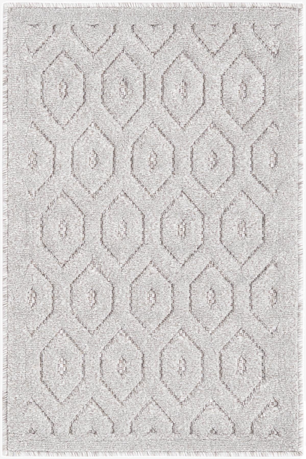  2' x 3'  Washable Trellis Textured Indoor / Outdoor Rug