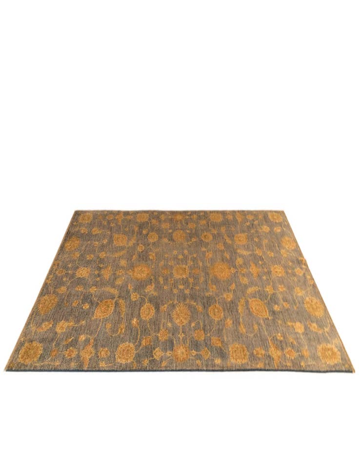 Detail image of  6' 7 x 9' 4 Peshawar Ziegler Wool Rug