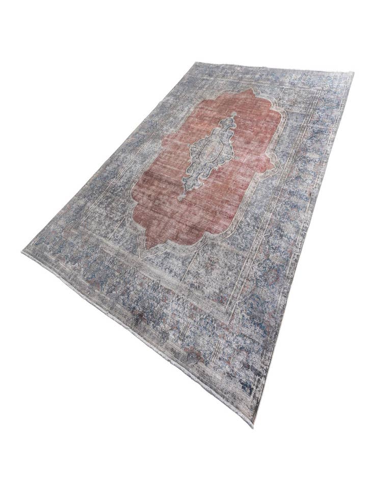 Detail image of  9' 9 x 12' 11 Vintage Royal Wool Rug