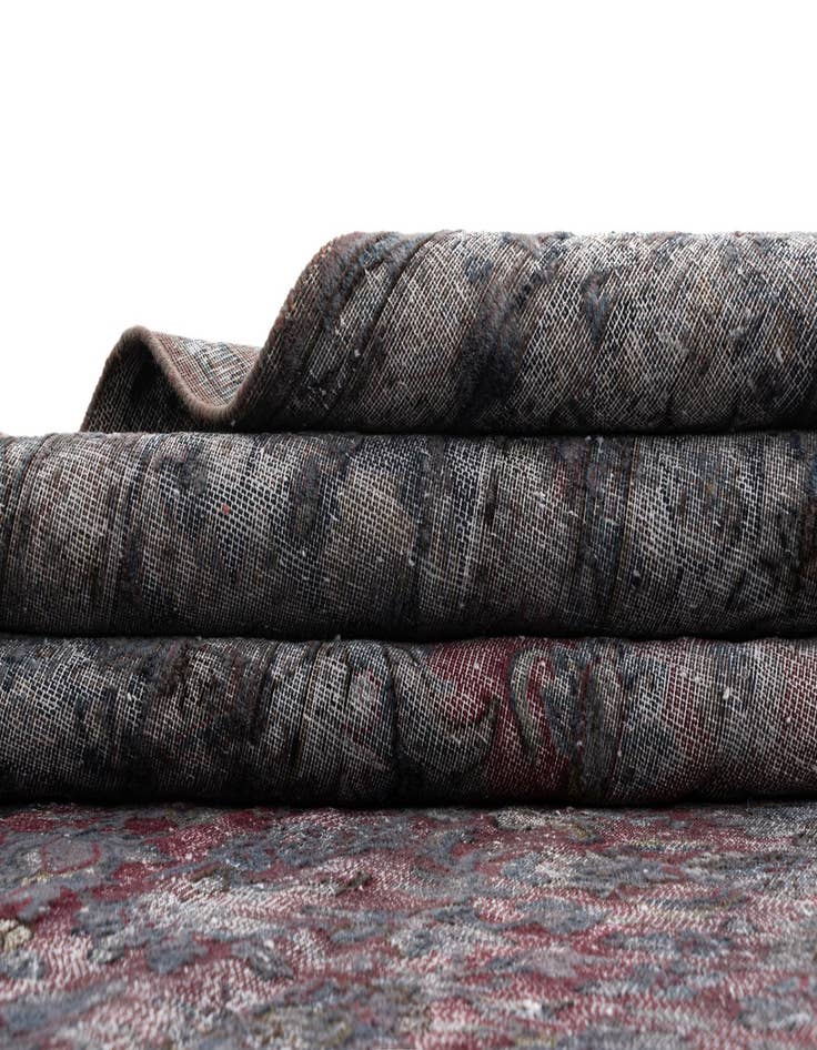 Detail image of  9' 7 x 12' 10 Vintage Royal Wool Rug