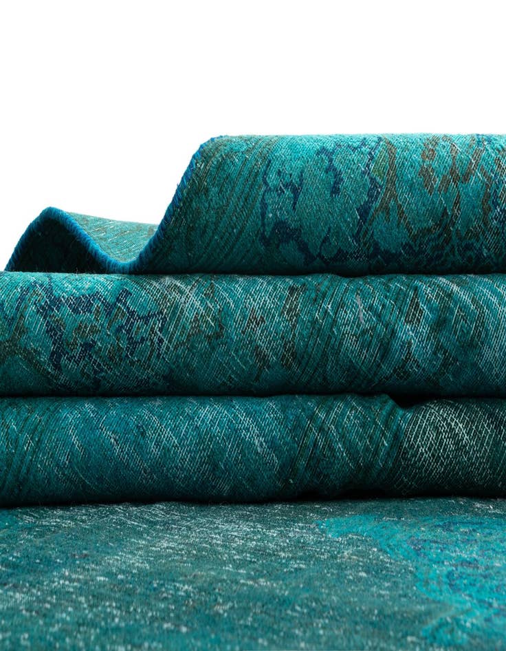 Detail image of  9' 6 x 12' 4 Vintage Royal Wool Rug