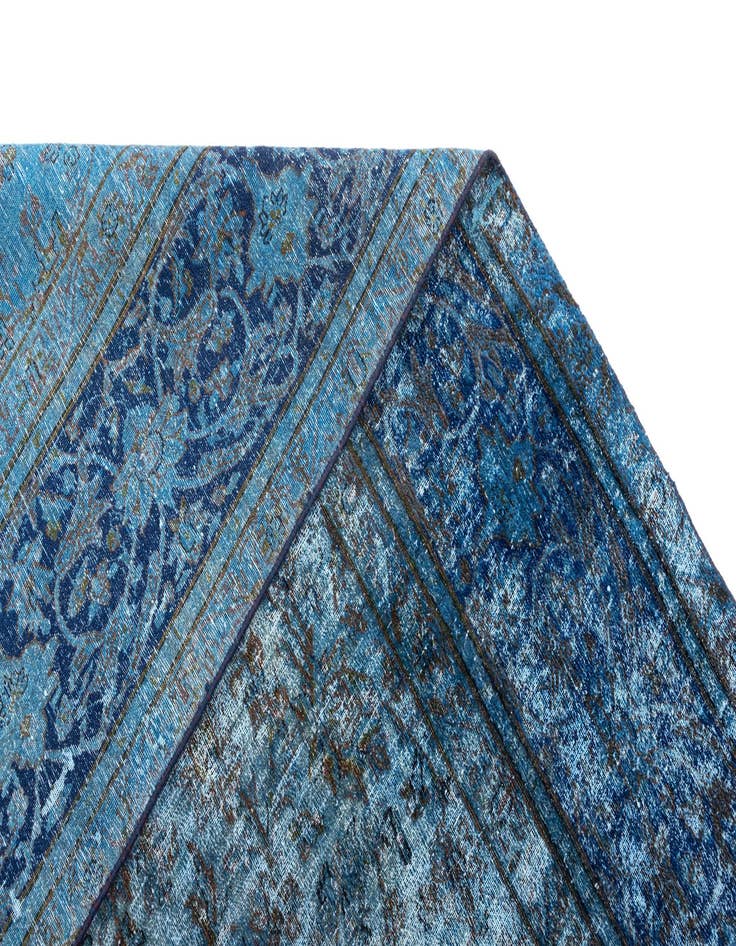 Detail image of  8' 11 x 12' 9 Vintage Royal Wool Rug