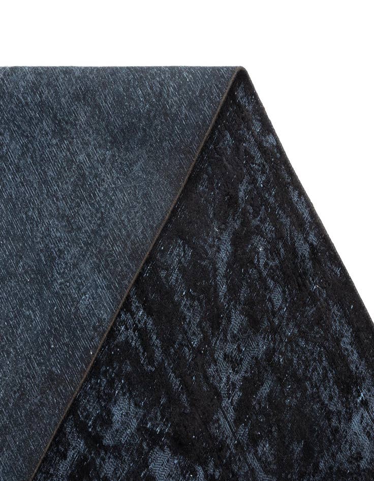 Detail image of  9' 7 x 12' 10 Vintage Royal Wool Rug