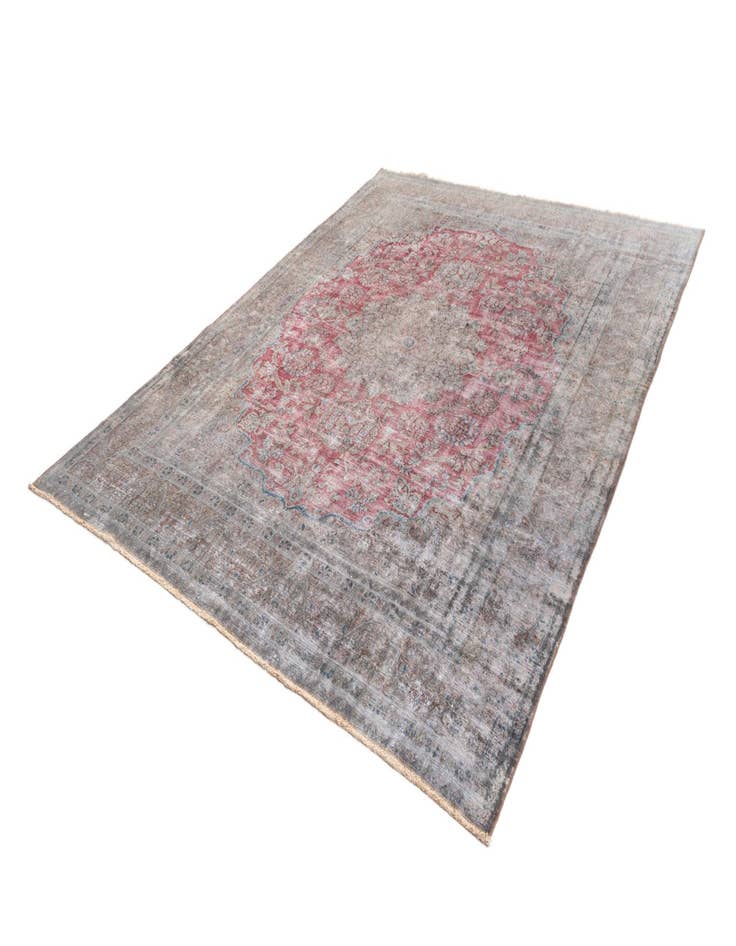 Detail image of  9' 6 x 12' 1 Vintage Royal Wool Rug