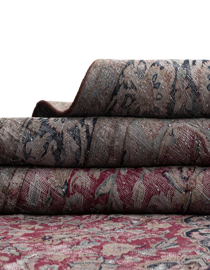 Detail image of  9' 8 x 13' 3 Vintage Royal Wool Rug