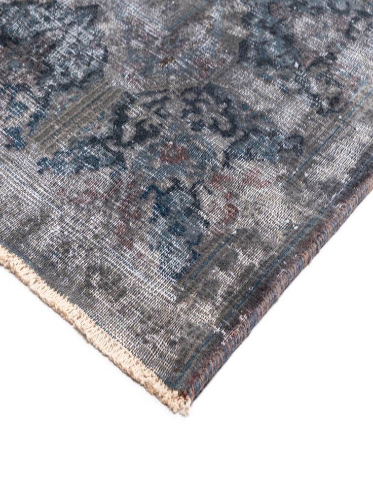 Detail image of  10' 3 x 11' 8 Vintage Royal Wool Rug