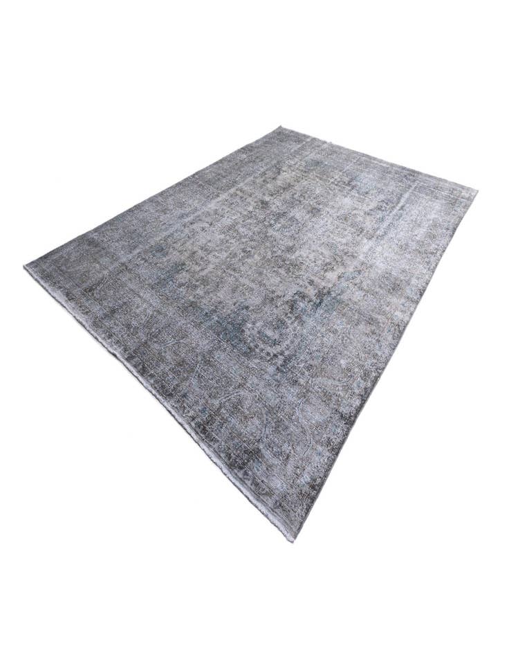 Detail image of  9' 8 x 13' Vintage Royal Wool Rug