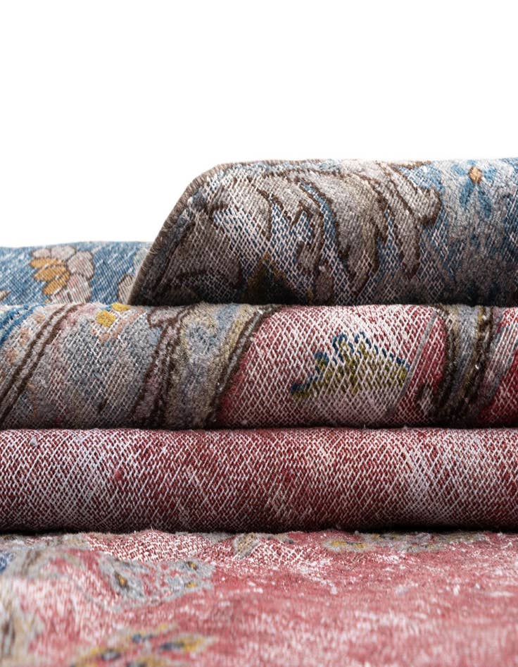 Detail image of  8' 10 x 15' 6 Vintage Royal Wool Rug