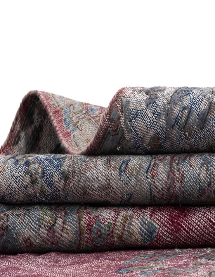 Detail image of  9' 7 x 12' 10 Vintage Royal Wool Rug