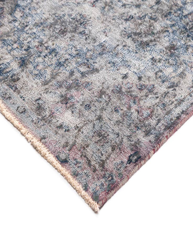 Detail image of  9' 7 x 12' 10 Vintage Royal Wool Rug