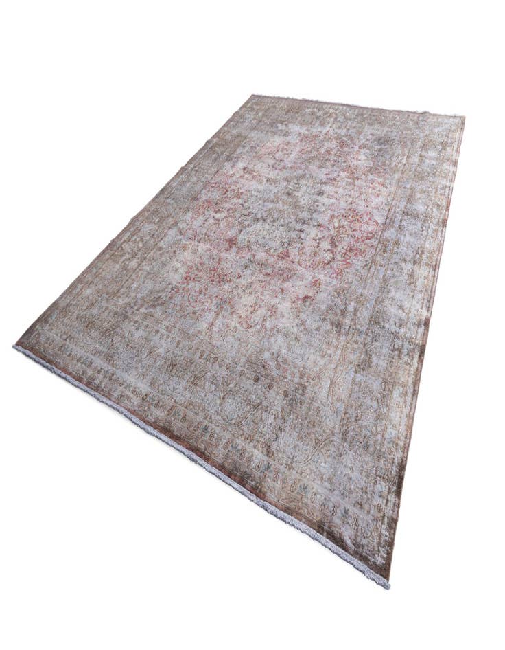 Detail image of  9' 10 x 13' Vintage Royal Wool Rug