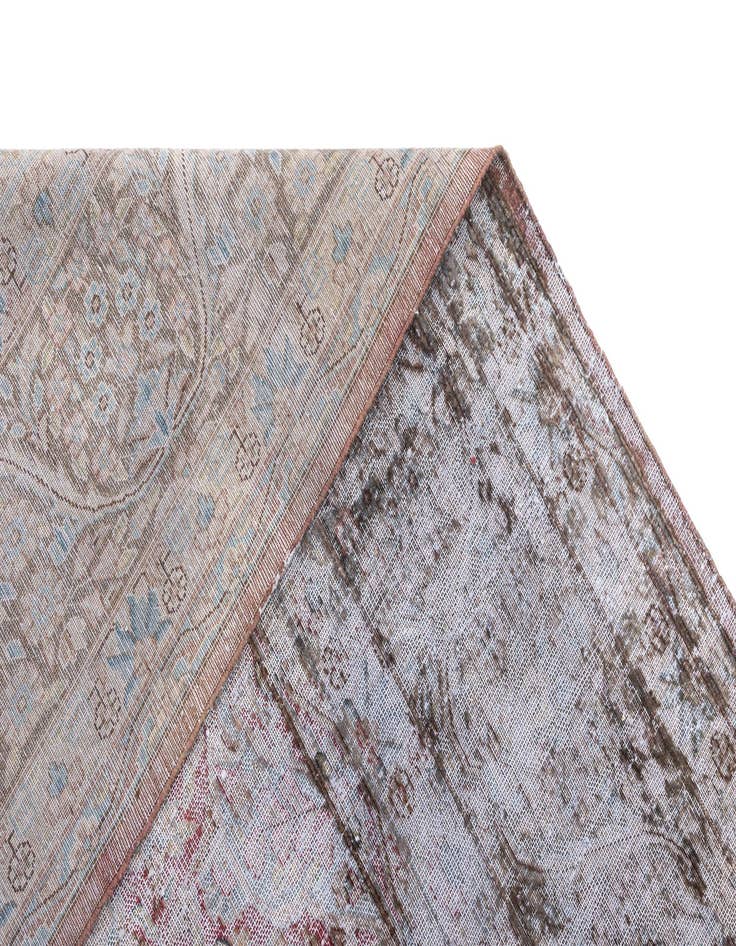 Detail image of  9' 10 x 13' Vintage Royal Wool Rug