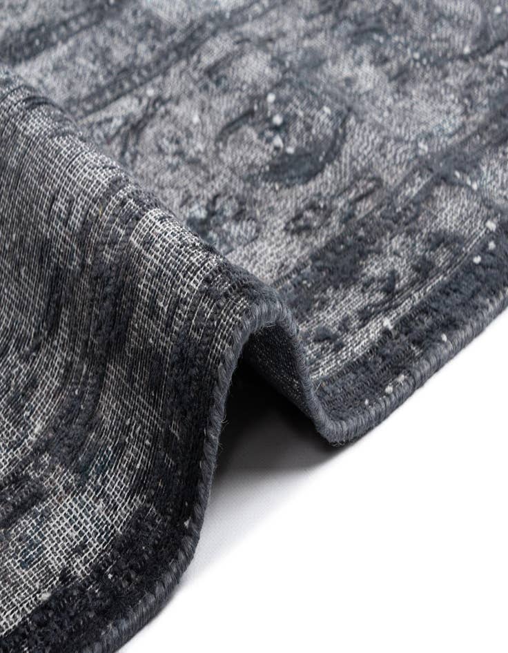 Detail image of  9' 7 x 13' 3 Vintage Royal Wool Rug