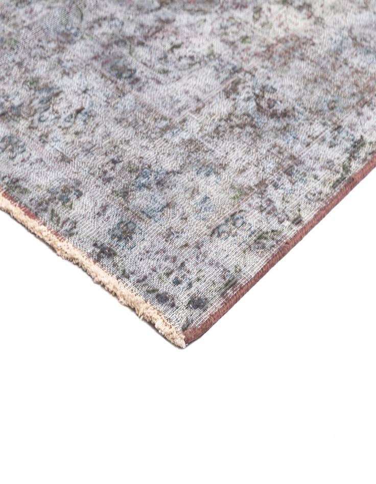 Detail image of  9' 7 x 12' 7 Vintage Royal Wool Rug