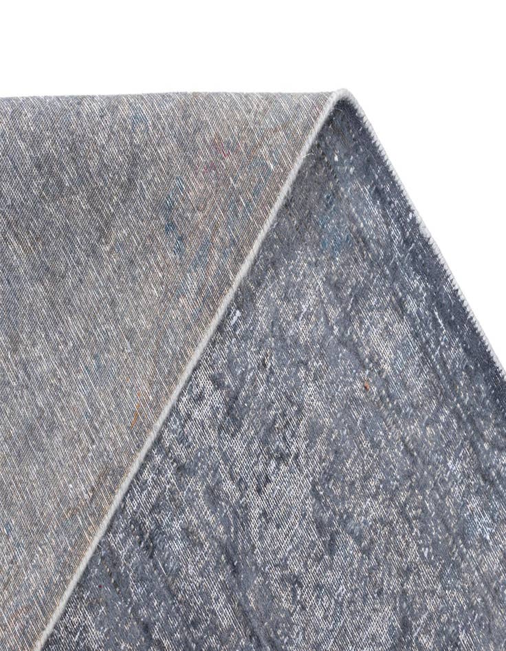 Detail image of  9' 7 x 12' 8 Vintage Royal Wool Rug