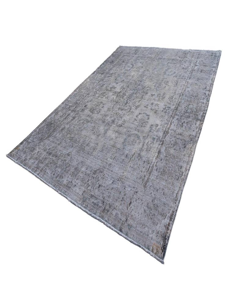 Detail image of  9' 5 x 12' 9 Vintage Royal Wool Rug