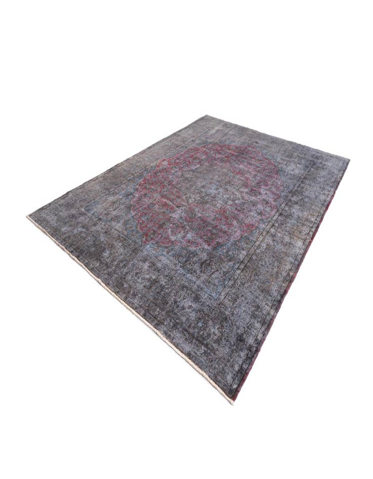 Detail image of  9' 8 x 12' 6 Vintage Royal Wool Rug