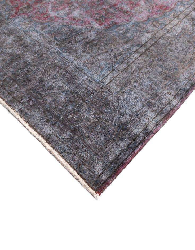 Detail image of  9' 8 x 12' 6 Vintage Royal Wool Rug