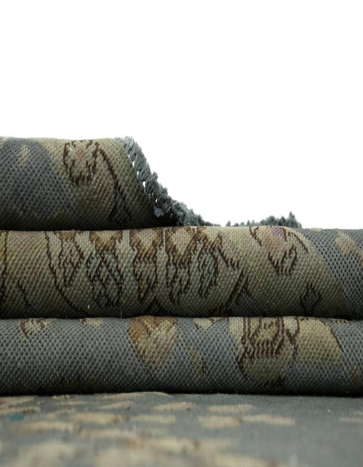 Detail image of  9' 8 x 12' 10  Hand Knotted Vintage Royal Persian Wool Rug