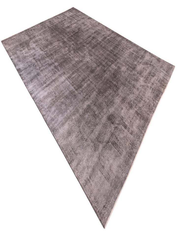 Detail image of  9' 6 x 13' 7 Vintage Royal Wool Rug