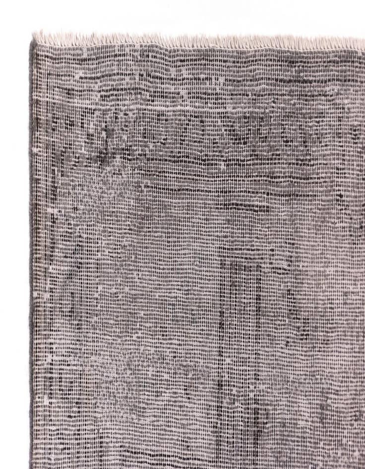 Detail image of  9' 6 x 13' 7 Vintage Royal Wool Rug