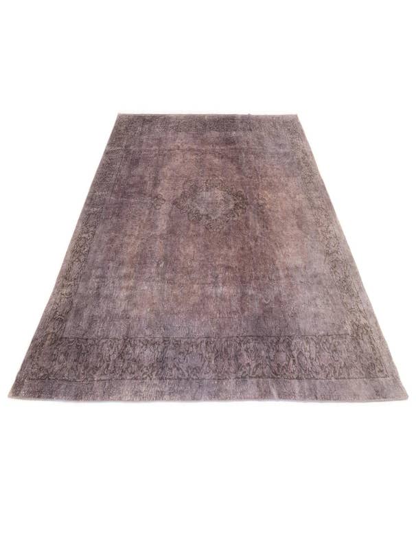 Detail image of  9' 4 x 13' 3 Vintage Royal Wool Rug