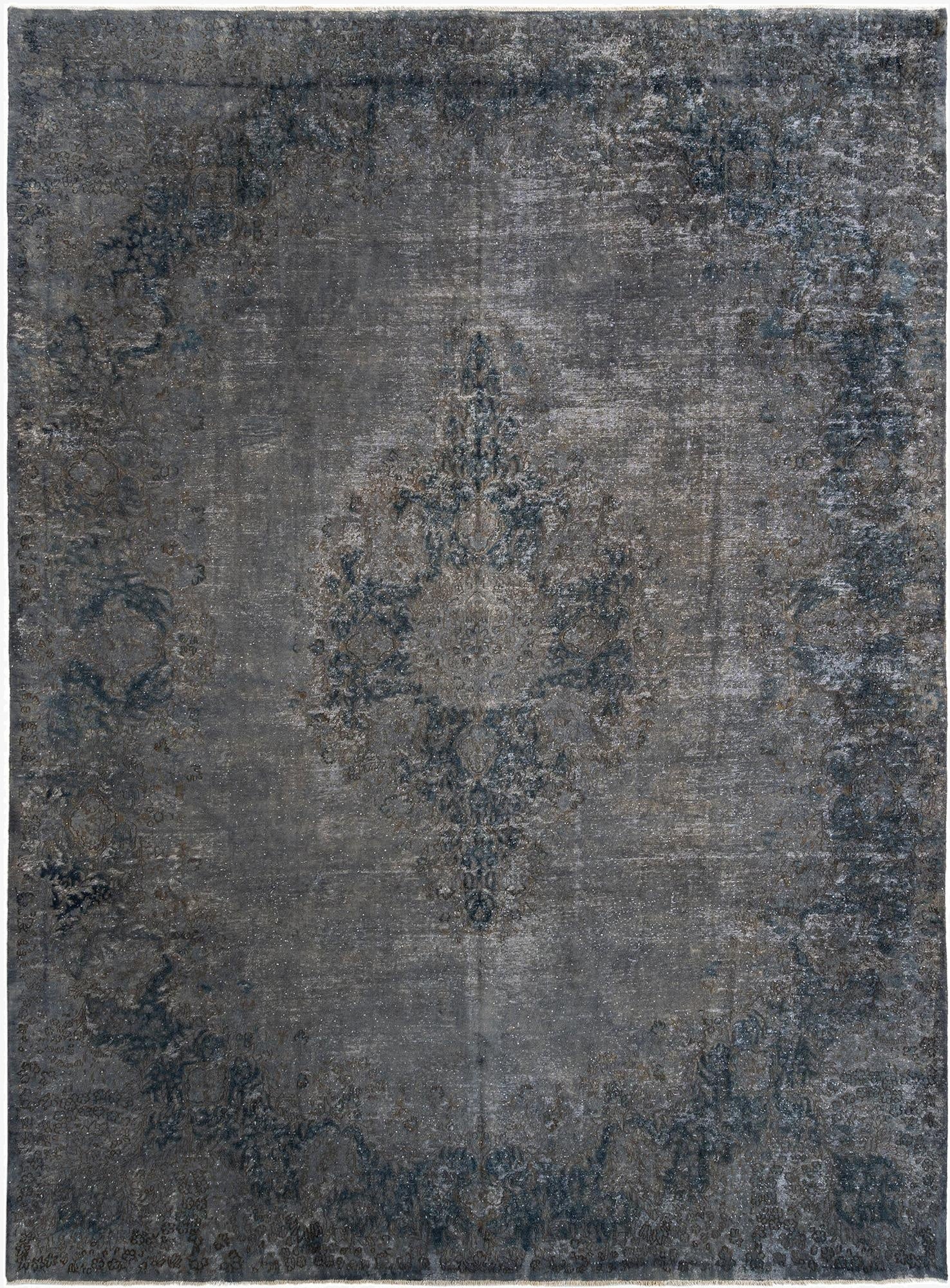  9' 10 x 13' 7 Vintage Royal Wool Rug