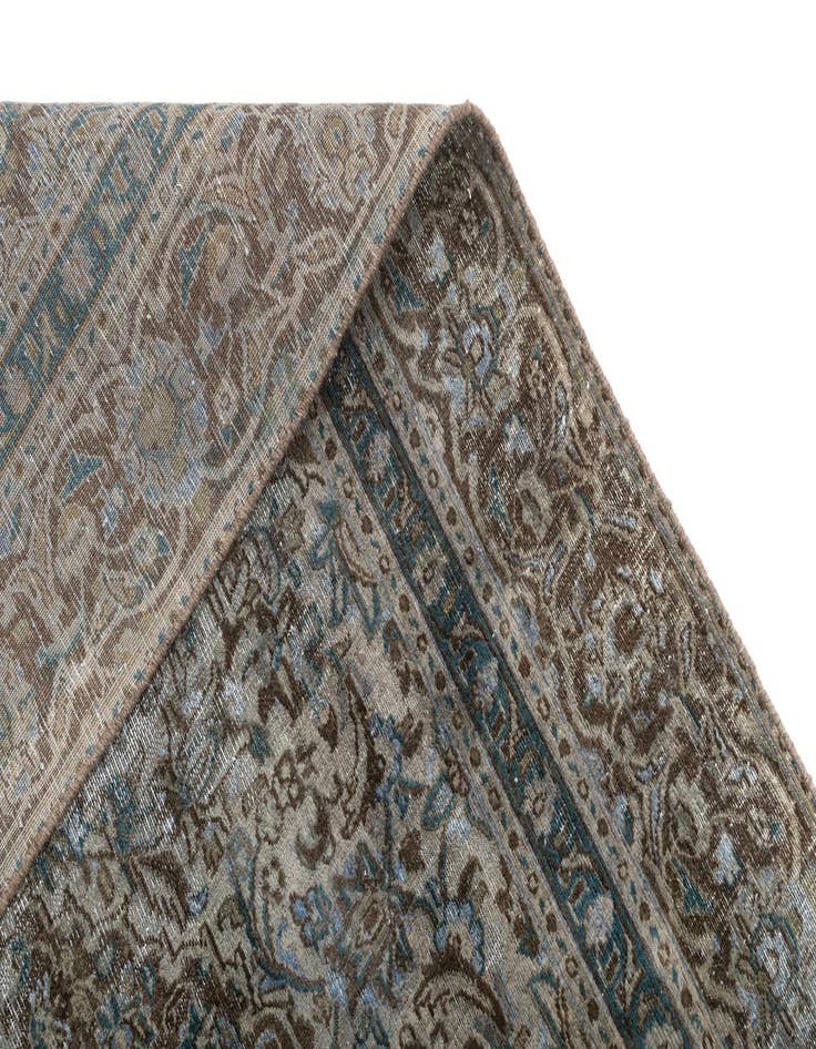 Detail image of  5' 7 x 8' 10 Vintage Rug