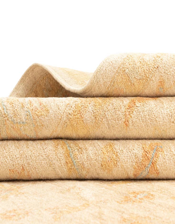 Detail image of  6' 6 x 9' 8 Ziegler Wool Rug