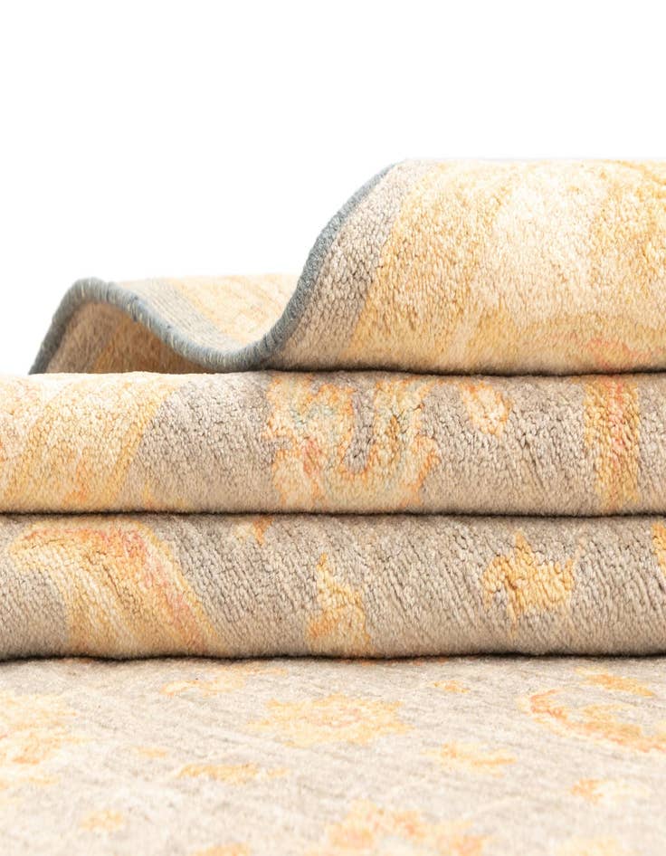 Detail image of  6' 6 x 10' Ziegler Wool Rug