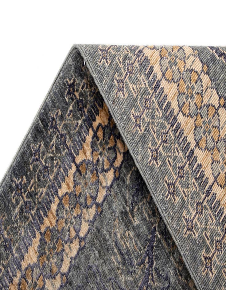 Detail image of  7' 10 x 9' 11 Ziegler Wool Rug