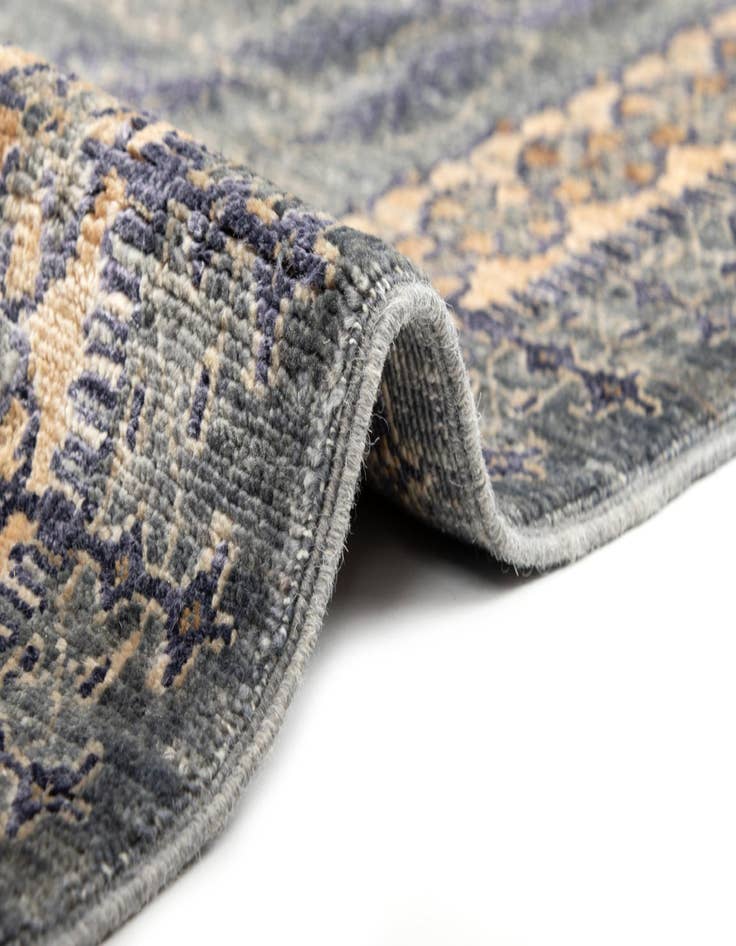 Detail image of  7' 10 x 9' 11 Ziegler Wool Rug