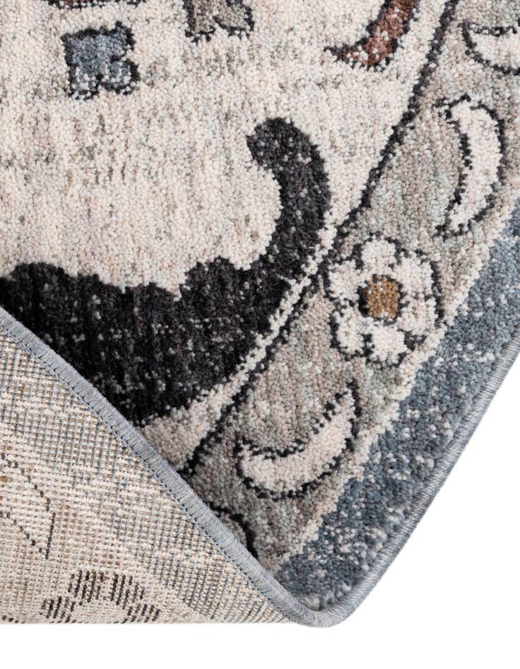 Detail image of  7' x 7' Eco Traditional Round Rug