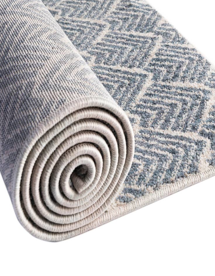 Detail image of  2' x 6' Eco Trellis Runner Rug