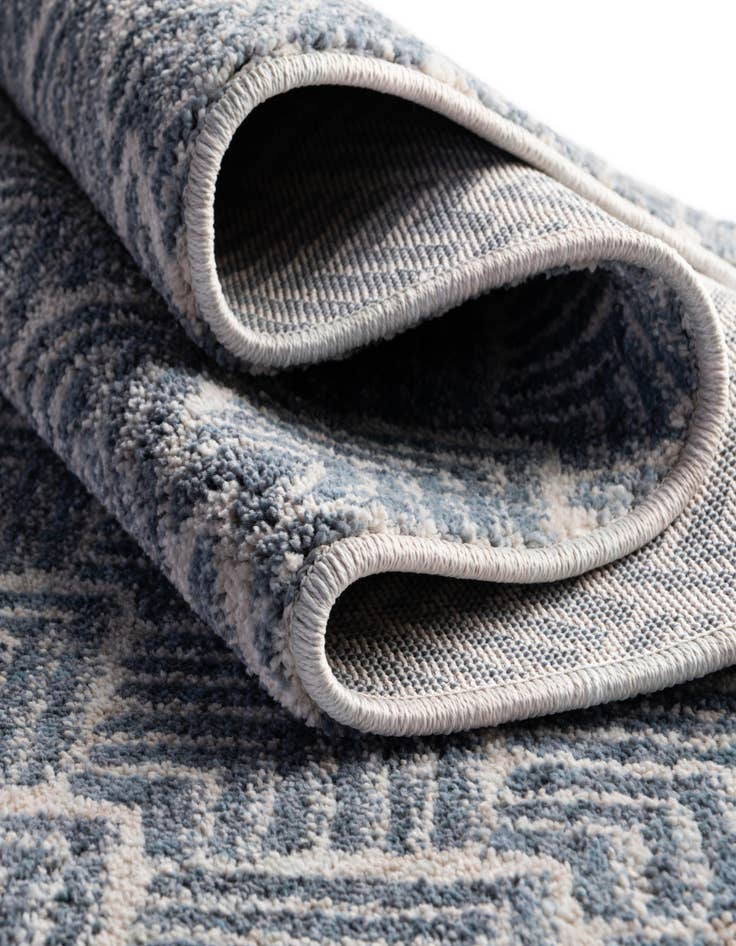 Detail image of  2' x 6' Eco Trellis Runner Rug