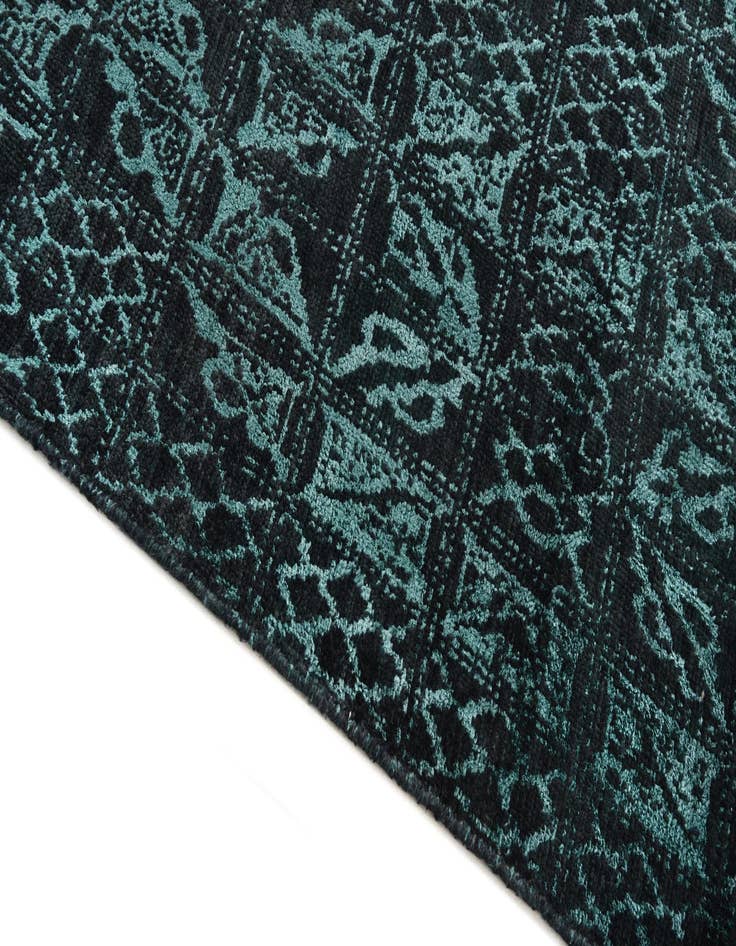 Detail image of  6' x 9'  Hand Knotted Darya Wool Rug