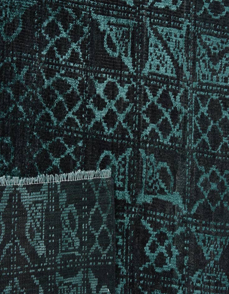 Detail image of  6' x 9'  Hand Knotted Darya Wool Rug