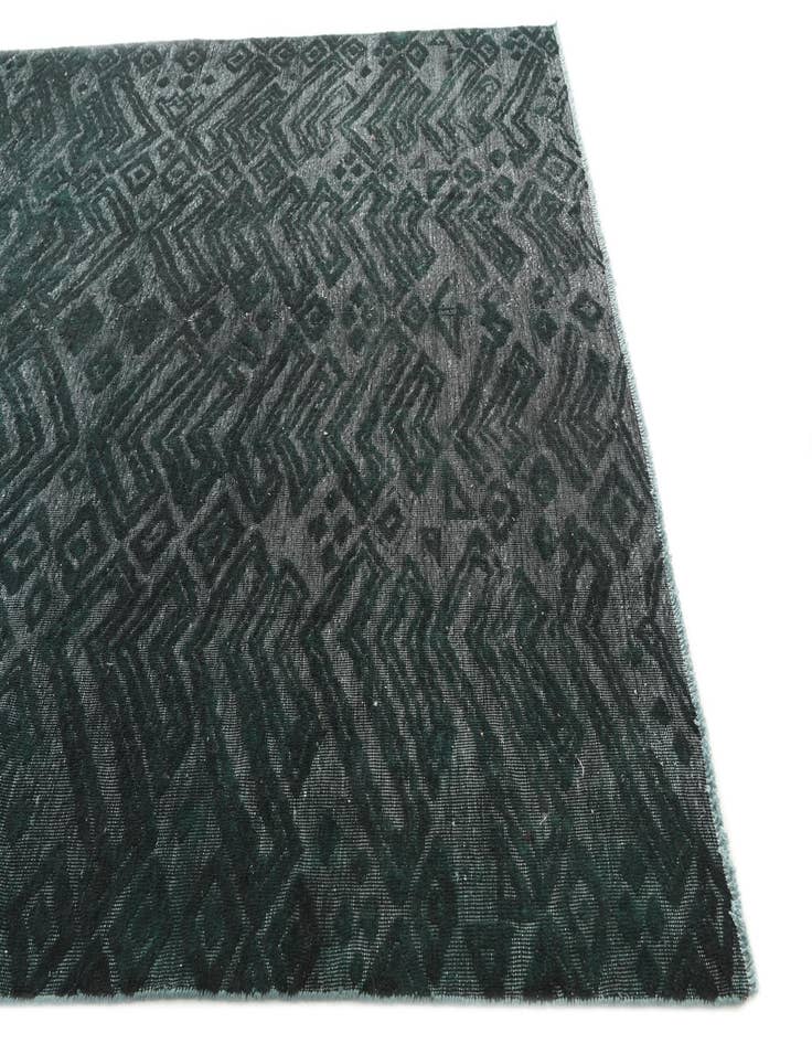 Detail image of  8' x 10' 4  Hand Knotted Darya Wool Rug