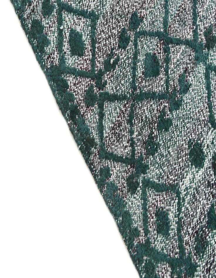 Detail image of  5' 3 x 8' 4  Hand Knotted Darya Wool Rug