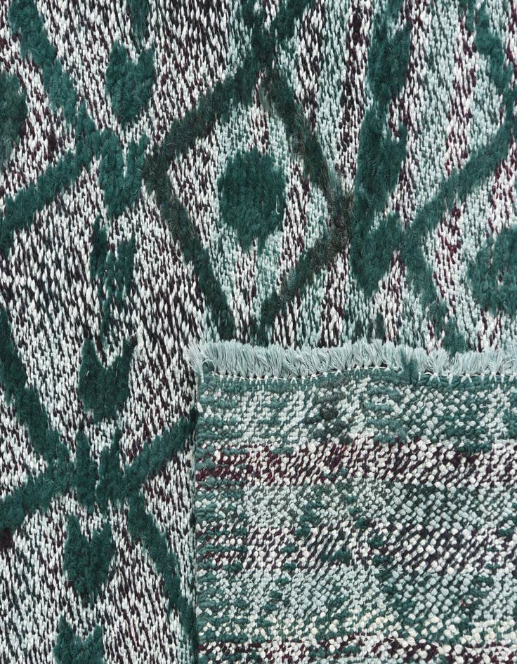 Detail image of  5' 3 x 8' 4  Hand Knotted Darya Wool Rug