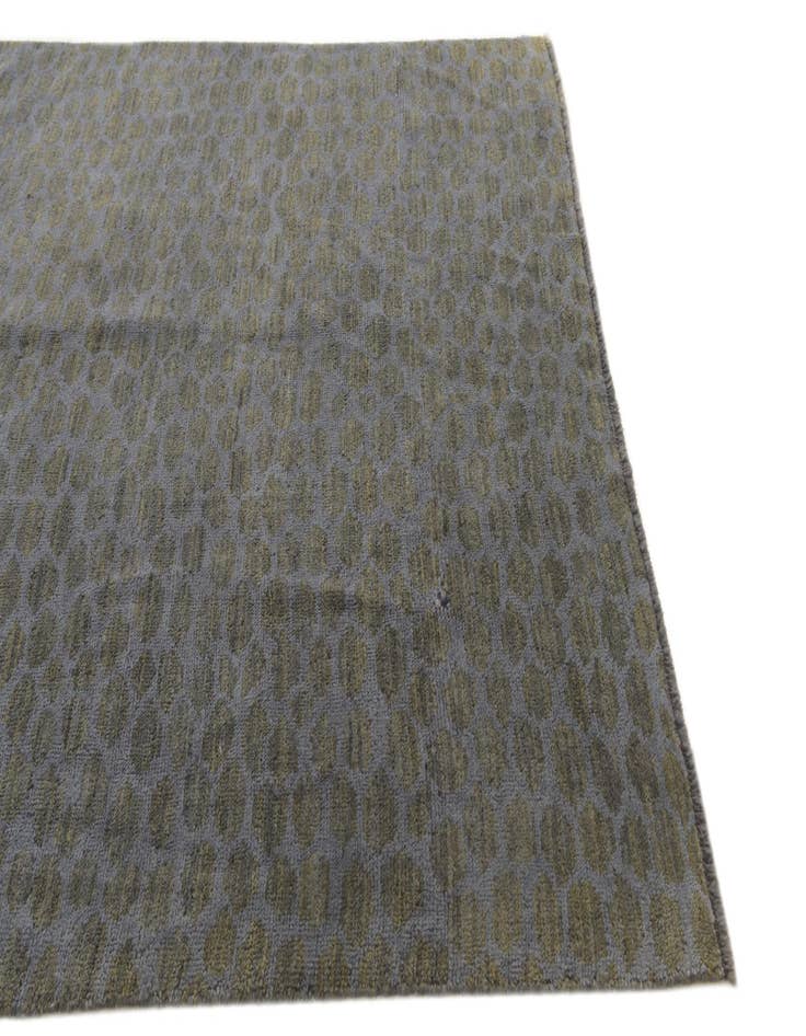 Detail image of  6' 2 x 9'  Hand Knotted Darya Wool Rug