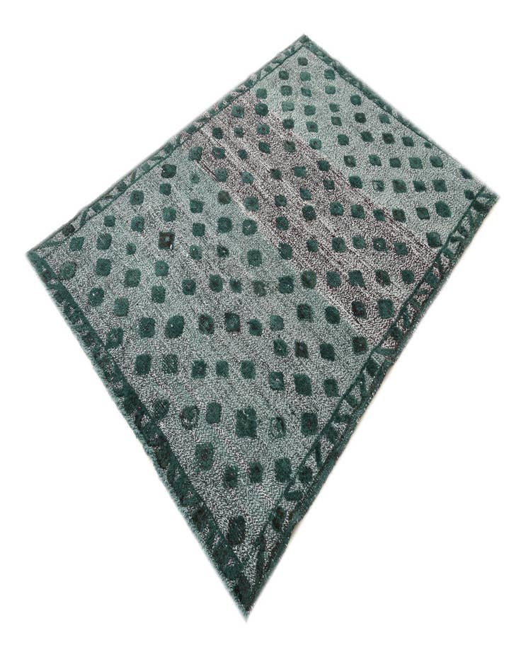 Detail image of  4' 8 x 6' 6  Hand Knotted Darya Wool Rug