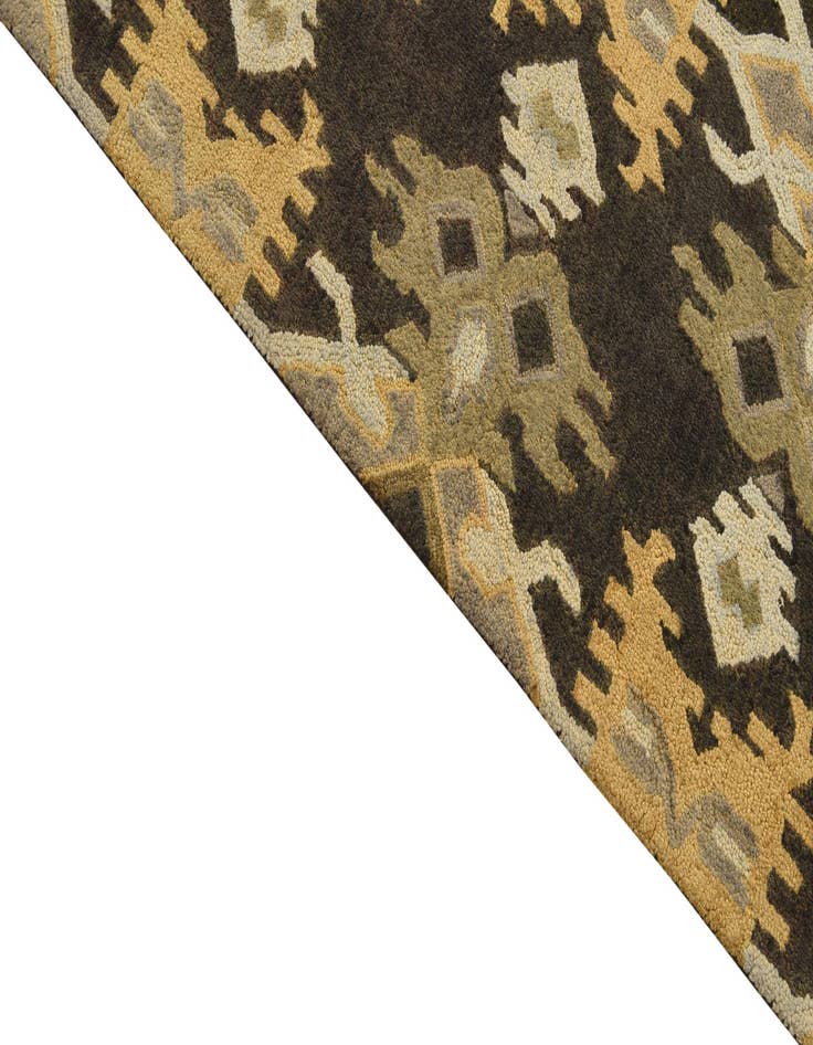 Detail image of  8' x 10' Luna Rug