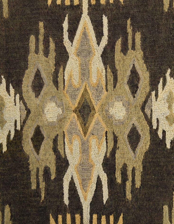 Detail image of  8' x 10' Luna Rug