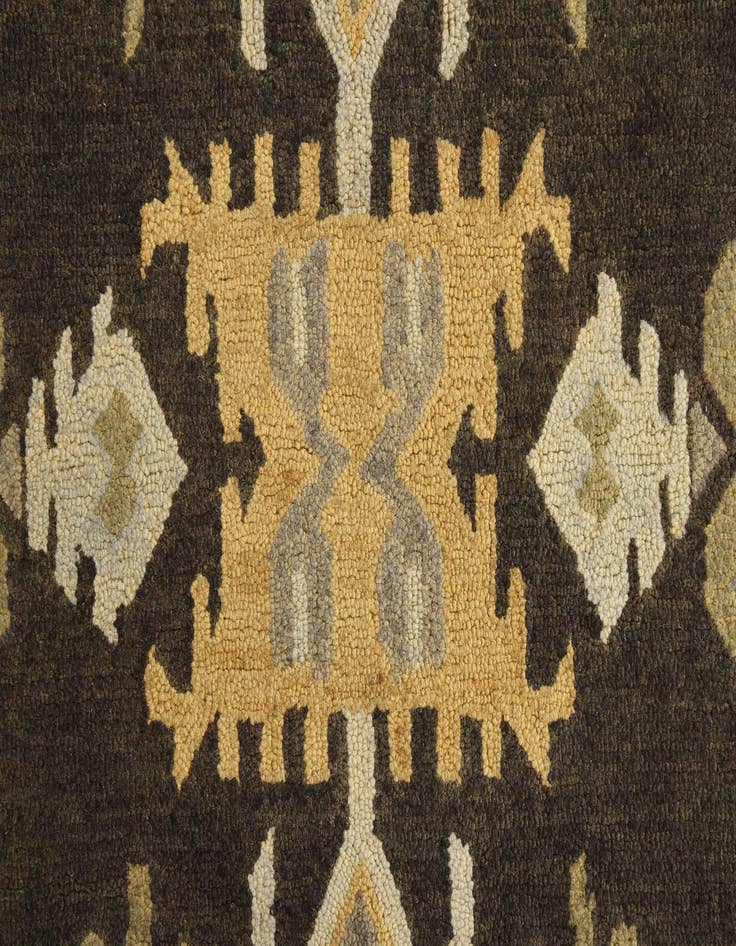 Detail image of  8' x 10' Luna Rug