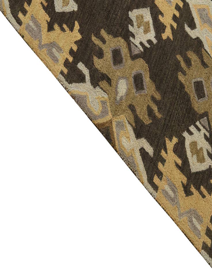 Detail image of  8' x 10' Luna Rug