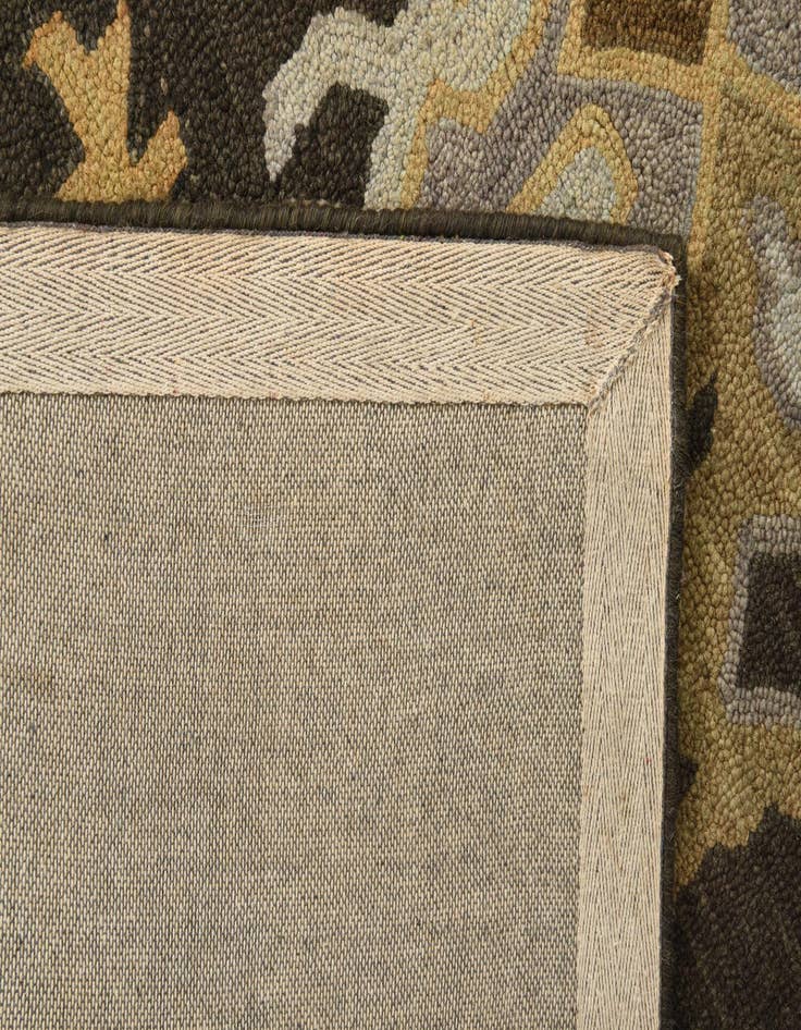 Detail image of  8' x 10' Luna Rug