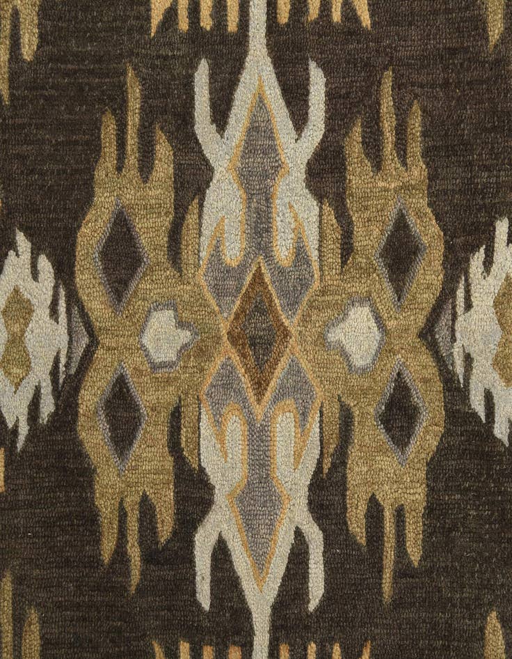 Detail image of  8' x 10' Luna Rug