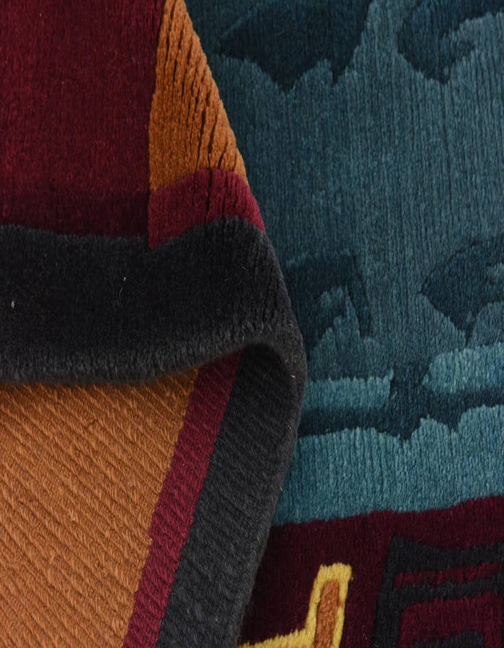 Detail image of 6' 6 x 9' 7 Hand Knotted Nepal Wool Rug